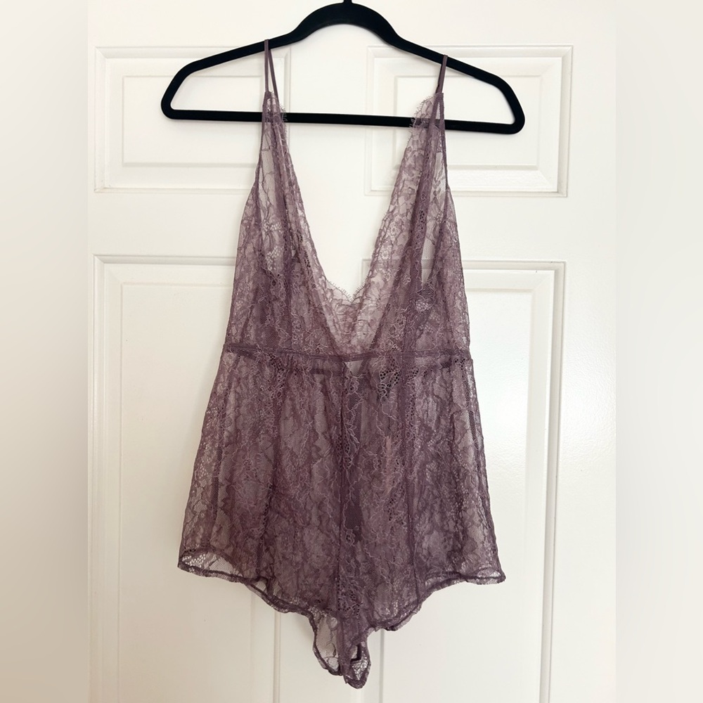 VICTORIA’S SECRET Lace Romper